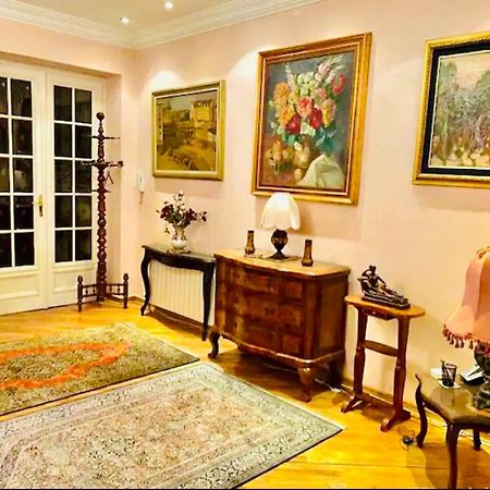 Michael'S Classy Apartment Belgrado Exterior foto